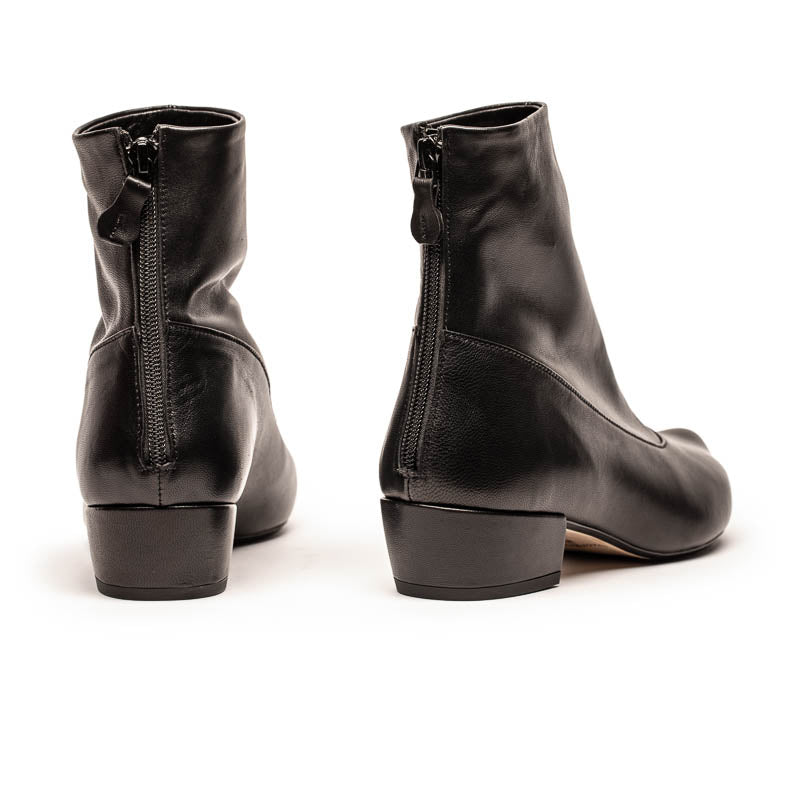 ARLINDA Black | Leather Boots | Tracey Neuls