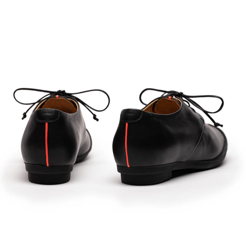 GEEK GoFaster Black | Leather Sneakers | Tracey Neuls