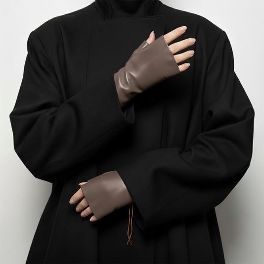 Fingerless Gloves | Truffle Leather | Tracey Neuls