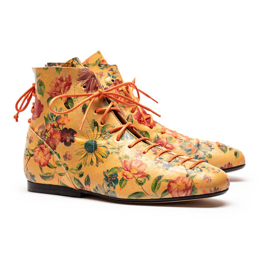 MAGRITTE Hieronymus | Flower Leather Boots | Tracey Neuls