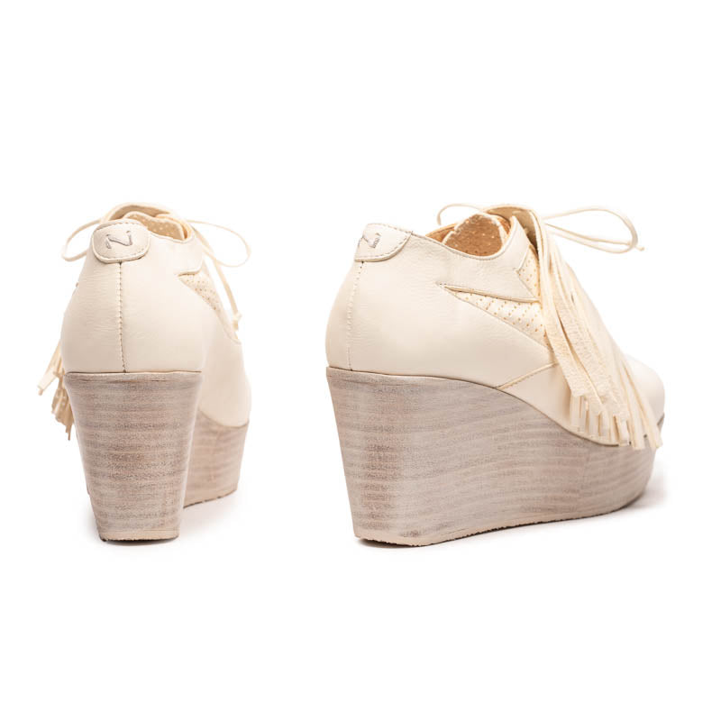 SAMPLE PAM Parchment Size EU 37 | Leather Wedge