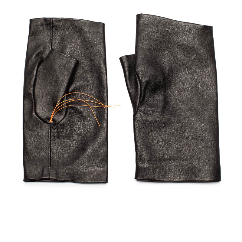 Fingerless Gloves | Black Leather | Tracey Neuls