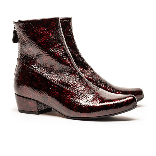 AW24_32 ARLINDA Malbec | Printed Patent Leather Boots | Tracey Neuls