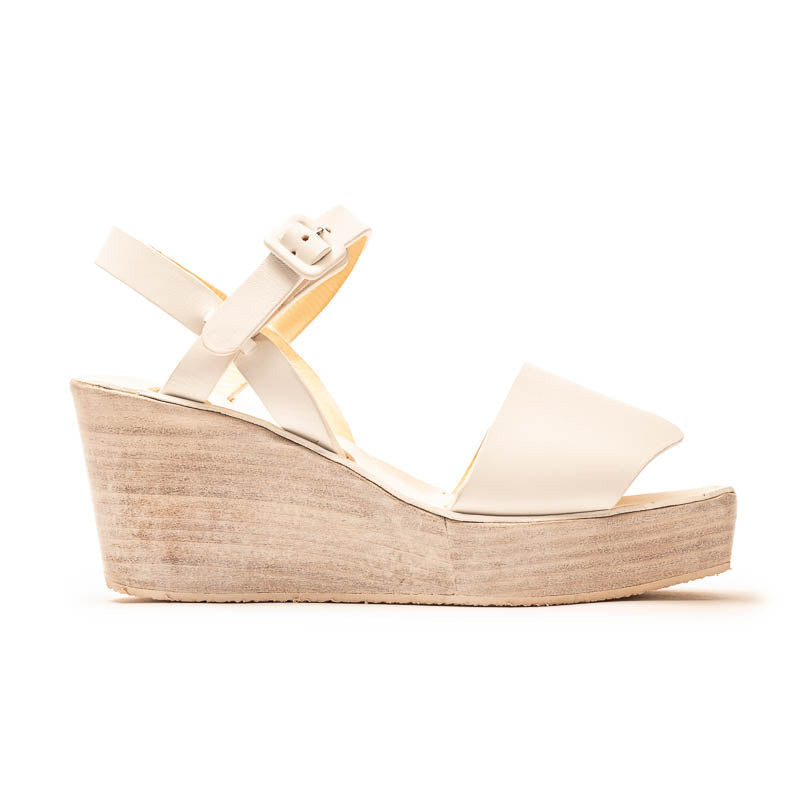 SS25_11 FEDE Paper | Leather Sandal | Tracey Neuls