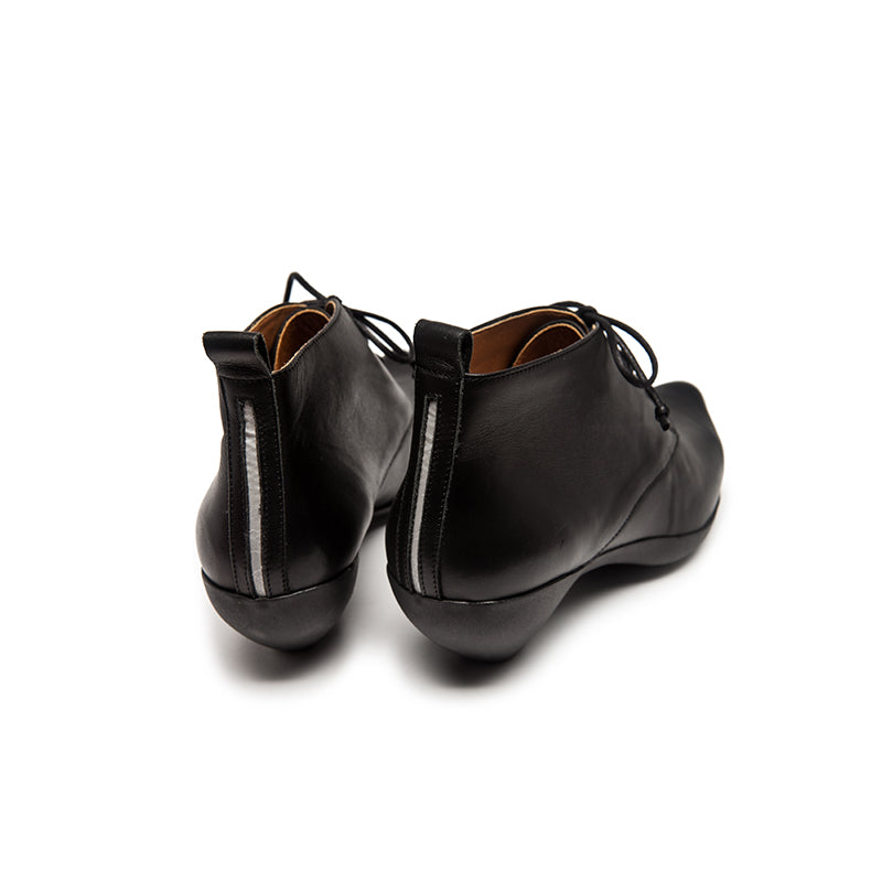 SS25_32 FERN Smoke | Leather Boots | Tracey Neuls