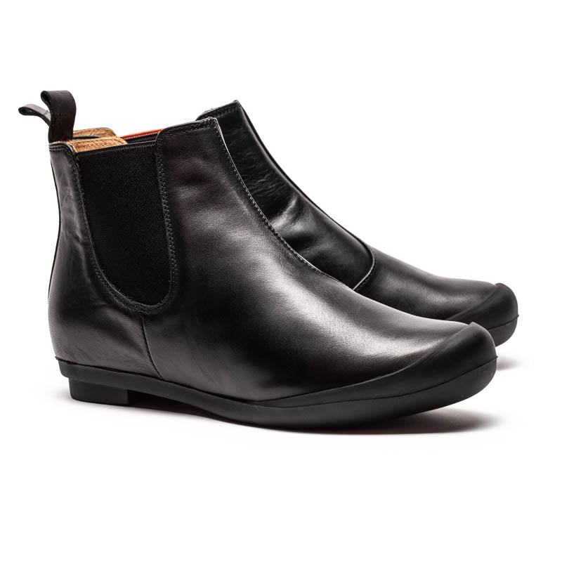 GEORGE Smoke | Cycle Friendly Chelsea Boot | Tracey Neuls