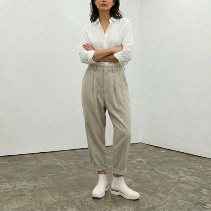 JON White | Grainy Leather Chelsea Boots