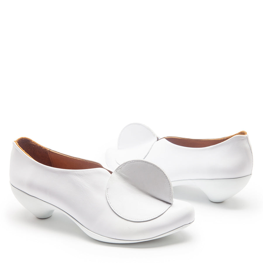 AW24_14 LOWTOP White | Slip On Heels