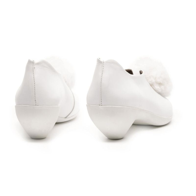 SS25_29 PUFFBALL White | Leather Slip On | Tracey Neuls