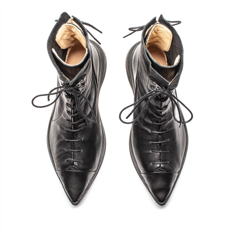 PUNK Black | Sustainable Leather Sneakers | Tracey Neuls London