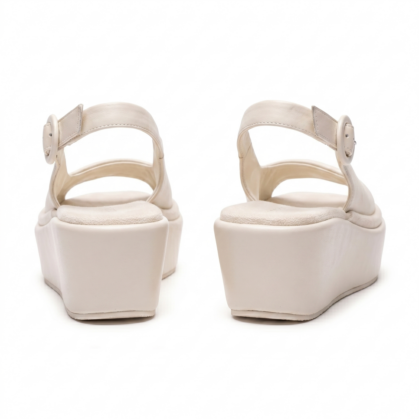 Pillow Parchment | Leather Sandals