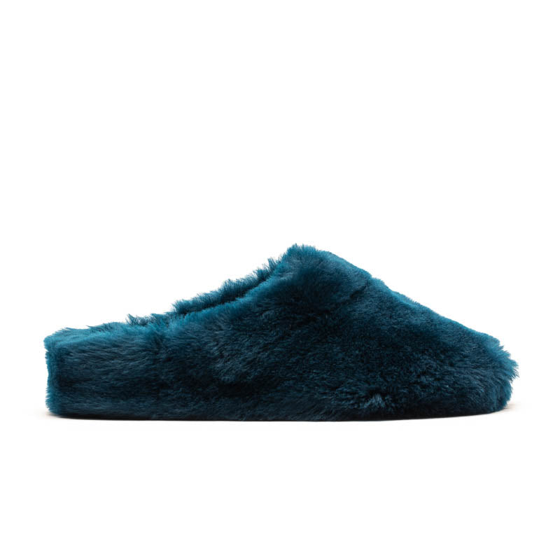 SLIPPERS Aquamarine | Blue Shearling Slippers | Tracey Neuls