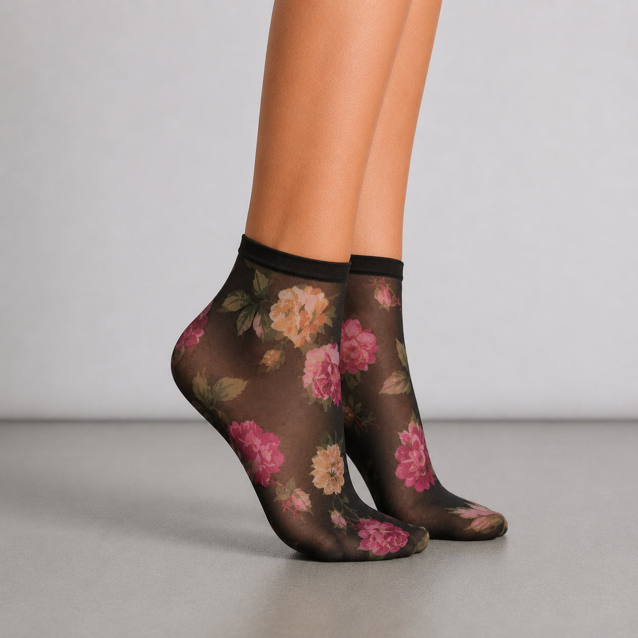 SOCKS Bouquet | Brown Sheer