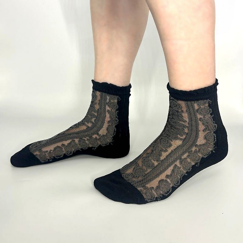 SOCKS Black | Sheer Wool Blend | Tracey Neuls