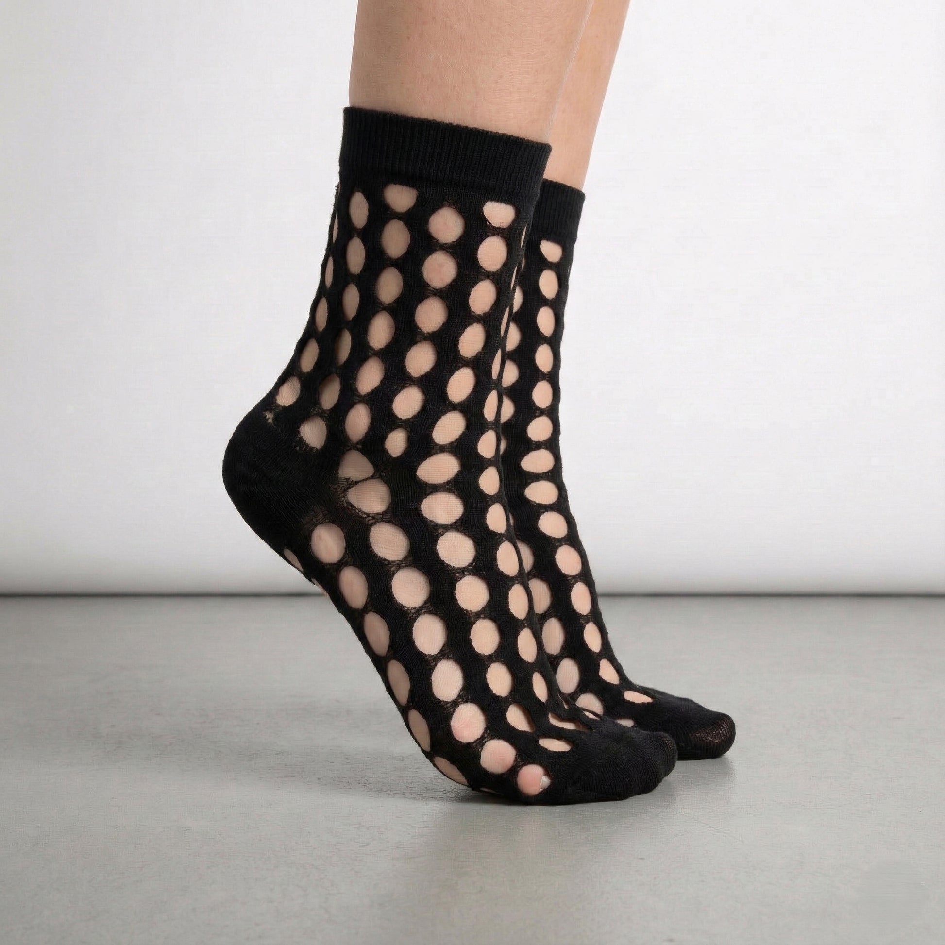 SOCKS Fishnet | Black Nylon | Tracey Neuls