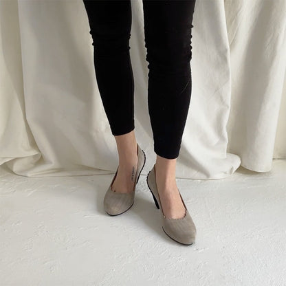 CROCHET Grid | Leather Heels