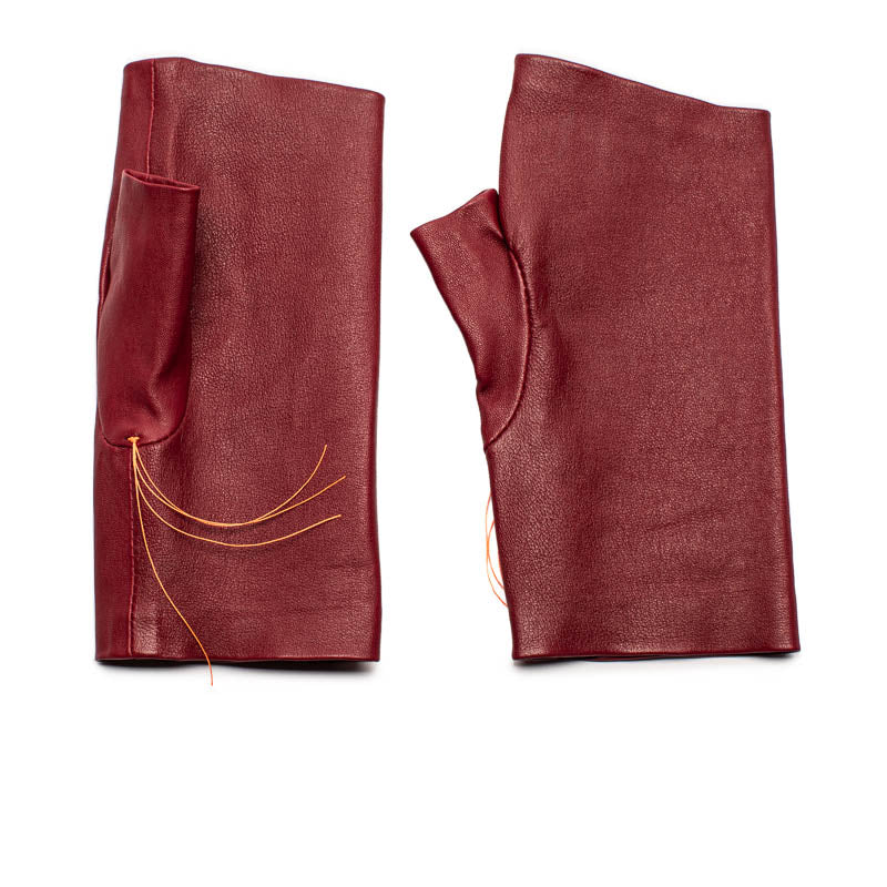 Fingerless Gloves | Gigondas Leather | Tracey Neuls