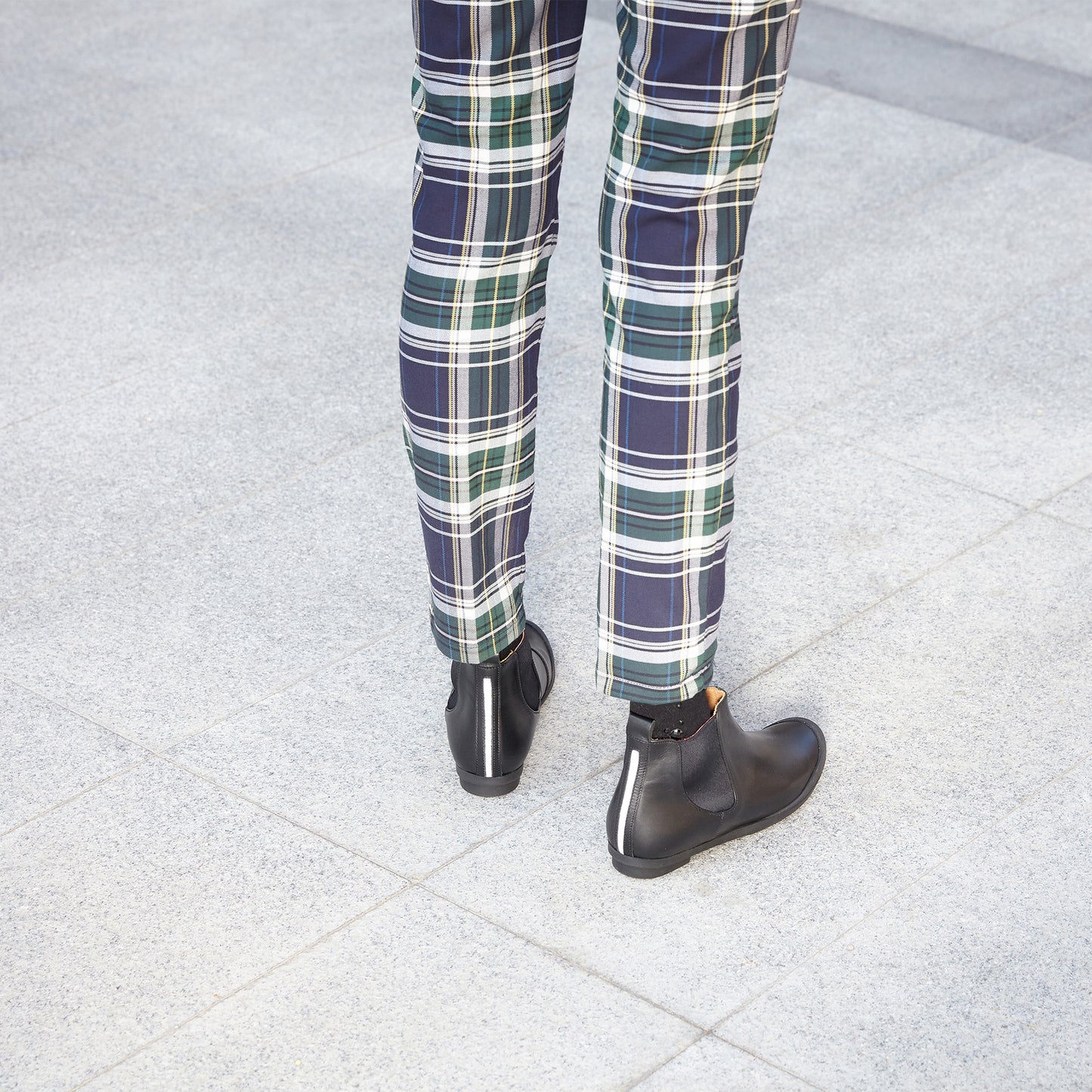 GEORGE Smoke | Cycle Friendly Chelsea Boot | Tracey Neuls