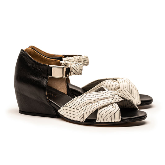 JACKIE Fine Liner | Black & White Printed Leather Sandal | Tracey Neuls